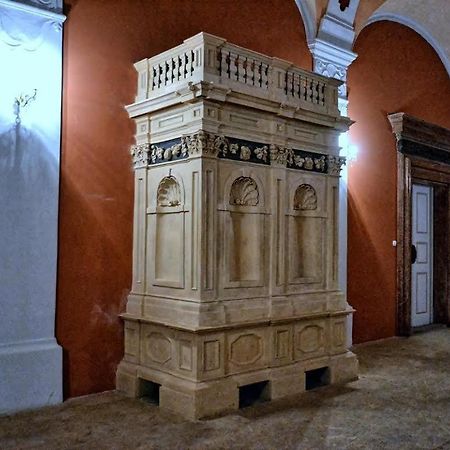 Zamek Miedzylesie Hotel Bagian luar foto
