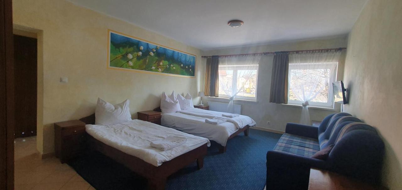 Zamek Miedzylesie Hotel Ruang foto
